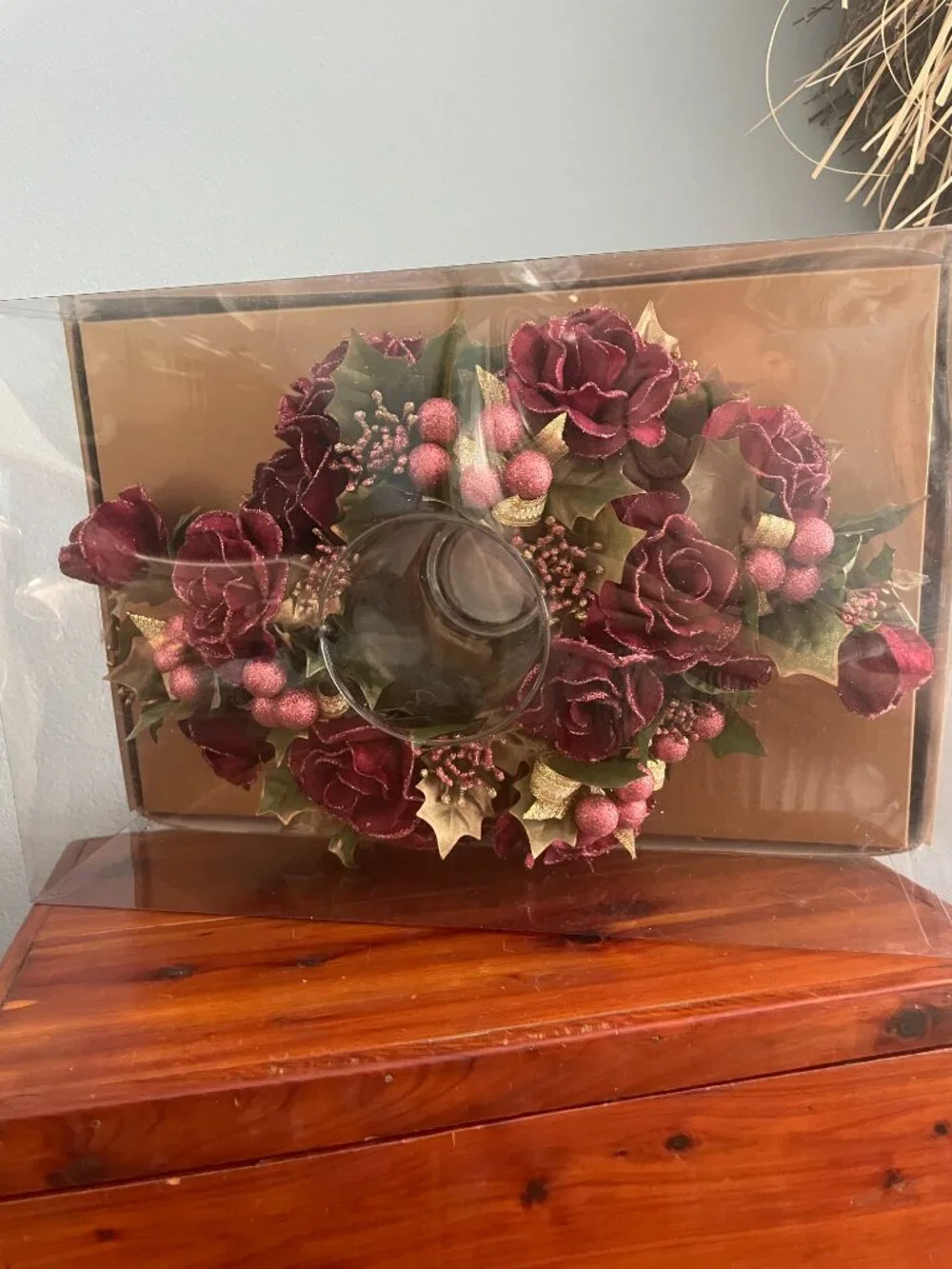 Centerpiece Candle Holder Ring Floral Roses Cranberries Holly Glitter Christmas